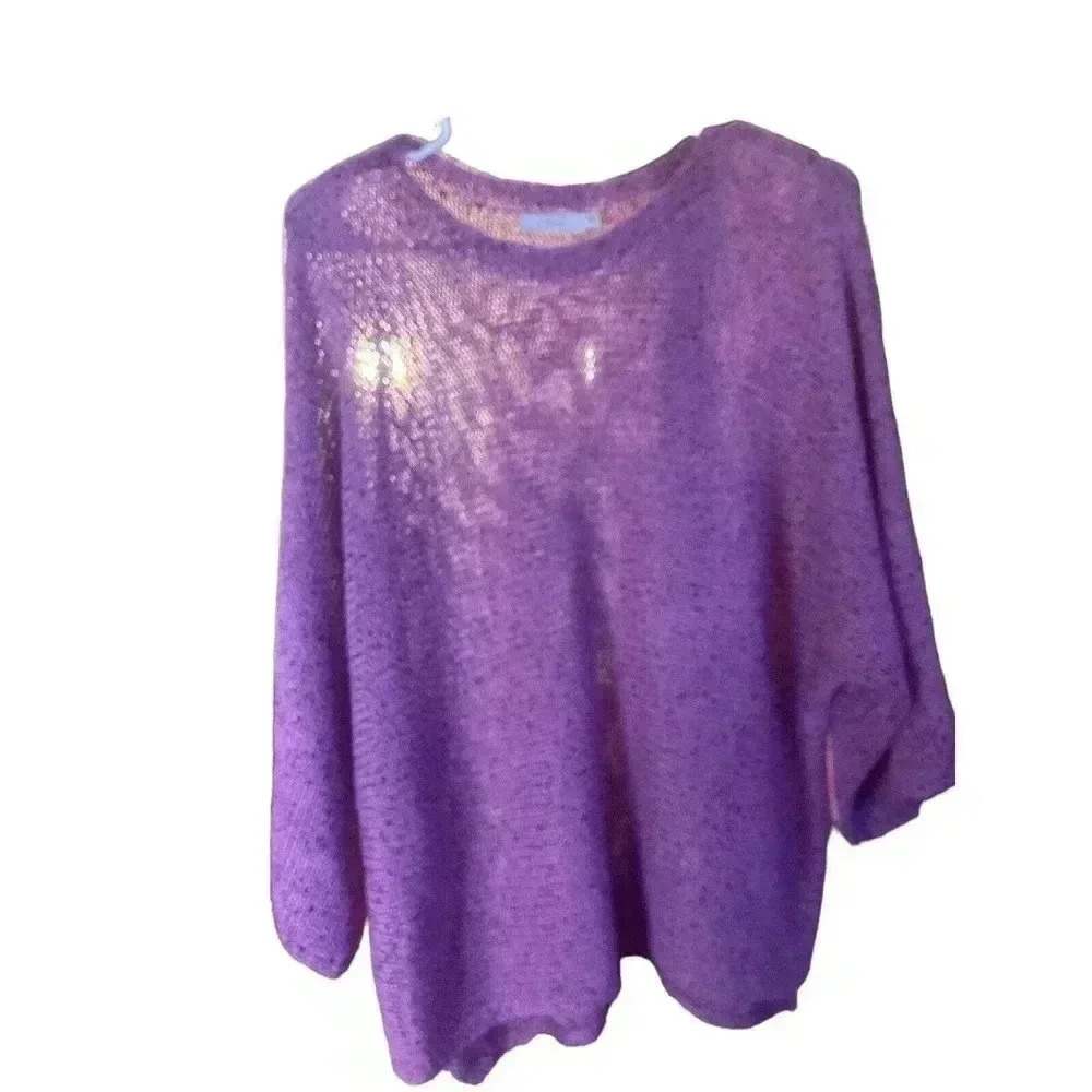 LUSH SIZE MEDIUM LIGHT PURPLE SWEATER